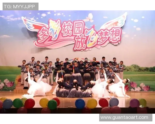 足球明星的诞生手语揭秘如何通过手势传递激情与梦想