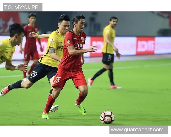 恒大足球队在2017年与韩国球队的精彩对决回顾与分析